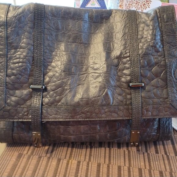 Kenneth Cole Messenger bag - Picture 5 of 7